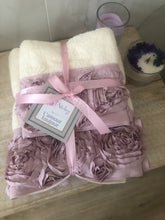 Carica l'immagine nel visualizzatore di Gallery, Set asciugamani L'Amour toujours Atelier 17