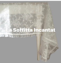 Carica l'immagine nel visualizzatore di Gallery, Tovaglia in pizzo Divina Atelier 17