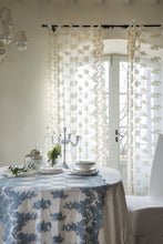 Carica l'immagine nel visualizzatore di Gallery, Tendone pizzo Versailles - Chez Moi Collection- 135x3 mt