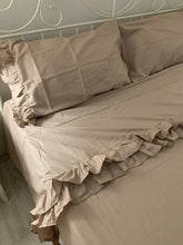 Carica l'immagine nel visualizzatore di Gallery, Lenzuola Completo letto matrimoniale shabby Brigitte colore Tortora-beige
