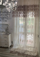 Carica l'immagine nel visualizzatore di Gallery, Tenda pizzo avorio/beige Andromeda 140x290 Atelier 17