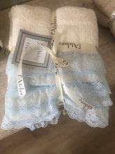 Carica l&#39;immagine nel visualizzatore di Gallery, Set asciugamani shabby Fru Fru Atelier 17
