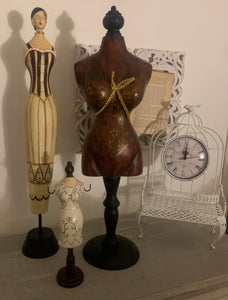 espositore porta collane e bracciali figura di donna 60 cm collezione L’Atelier